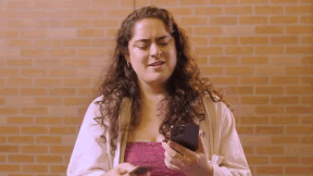 Tap to Watch Card demonstration